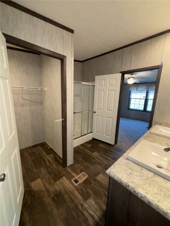 34 Ewald DR, Rochester, NY 14625