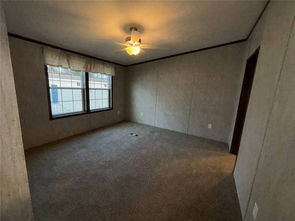 34 Ewald DR, Rochester, NY 14625