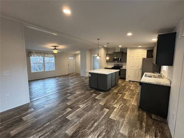 36 Sebastian DR, Rochester, NY 14625