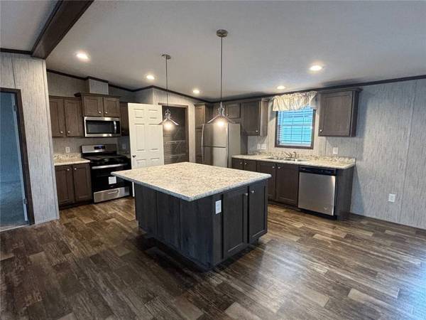 34 Ewald DR, Rochester, NY 14625