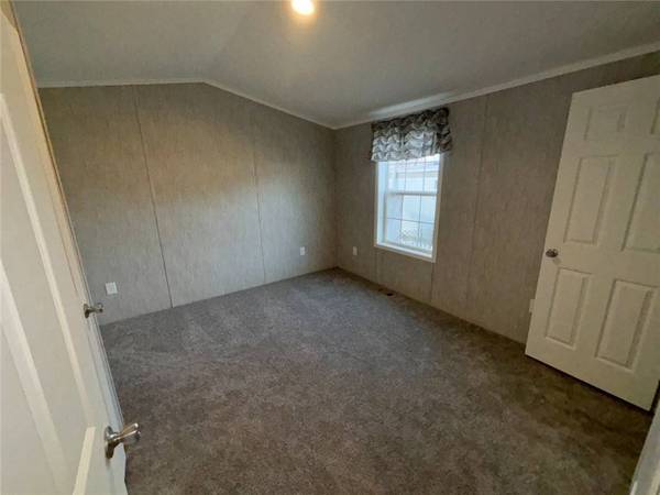 31 Ewald DR, Rochester, NY 14625