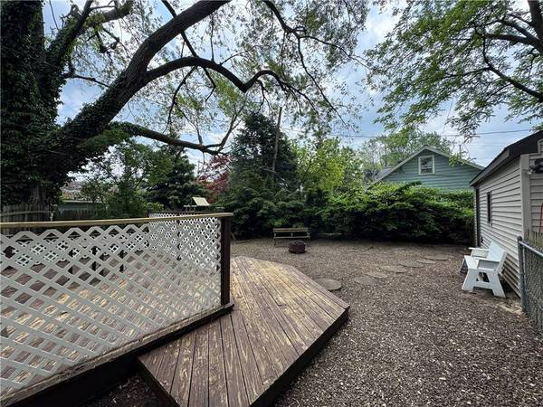 71 Hinchey RD, Rochester, NY 14624