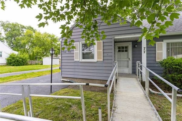 77 Ridgecrest RD, Rochester, NY 14626