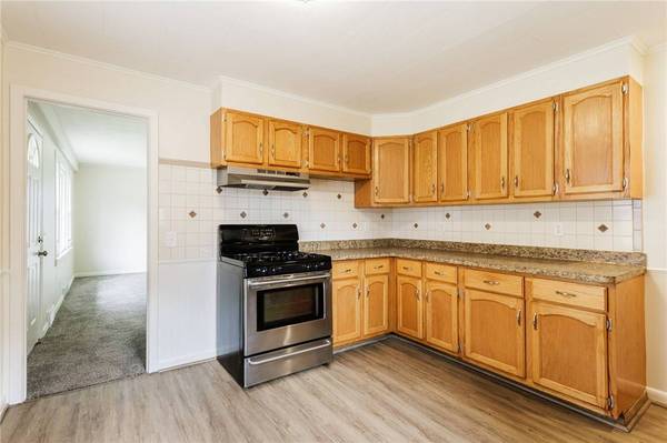 120 Newton RD, Rochester, NY 14626