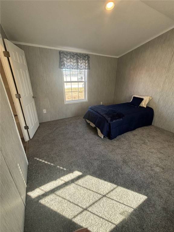 27 Ewald DR, Rochester, NY 14625