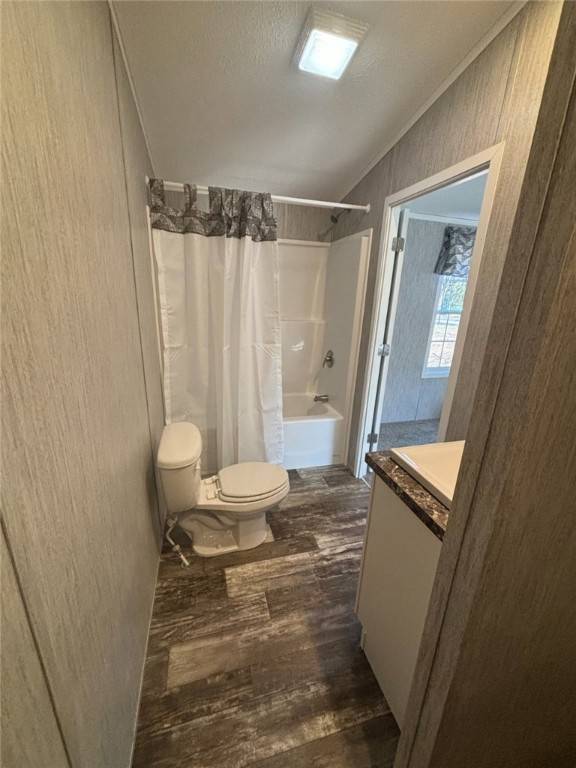 27 Ewald DR, Rochester, NY 14625