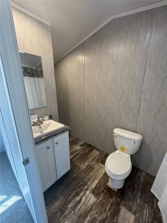 27 Ewald DR, Rochester, NY 14625