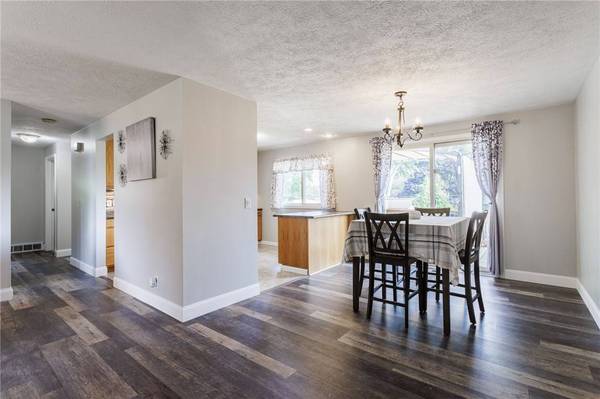 116 Churchill DR N, Rochester, NY 14616