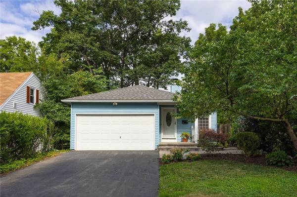 61 David AVE, Rochester, NY 14620