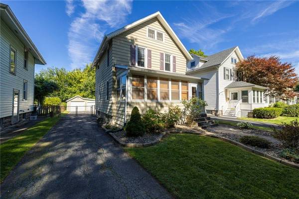 25 Arbordale AVE, Rochester, NY 14610