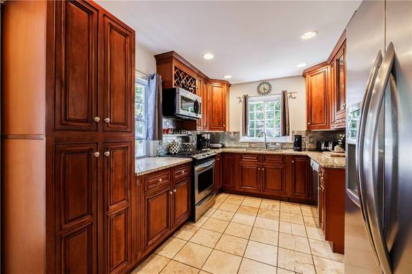 744 Castle ST, Geneva, NY 14456