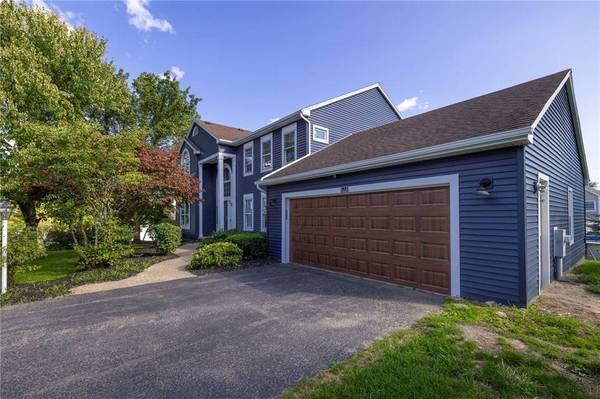 1 Waycross RD, Fairport, NY 14450