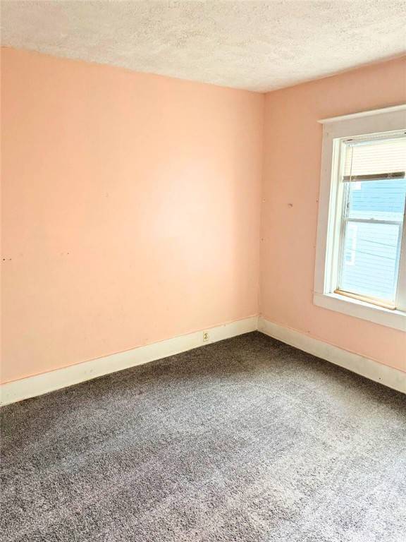 261 Henrietta St ST, Rochester, NY 14620