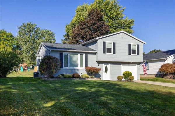 87 Highview DR, Spencerport, NY 14559