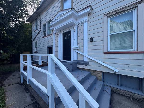 15 Selye TER, Rochester, NY 14613