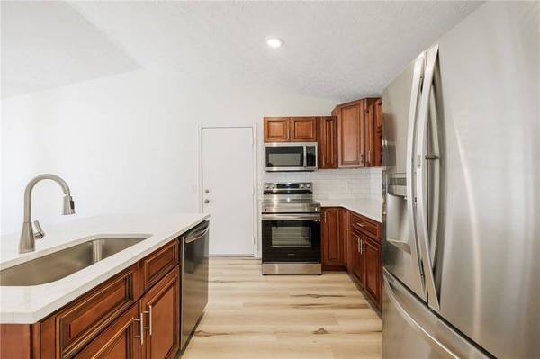 104 Stover RD, Rochester, NY 14624