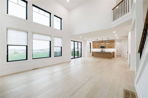 10 Long Point LN, Brockport, NY 14420