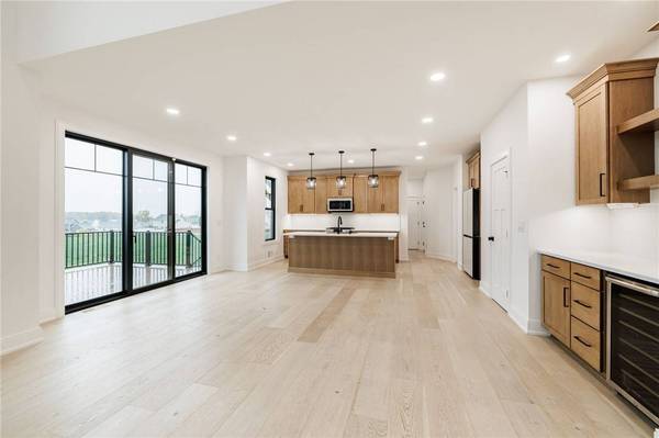 10 Long Point LN, Brockport, NY 14420