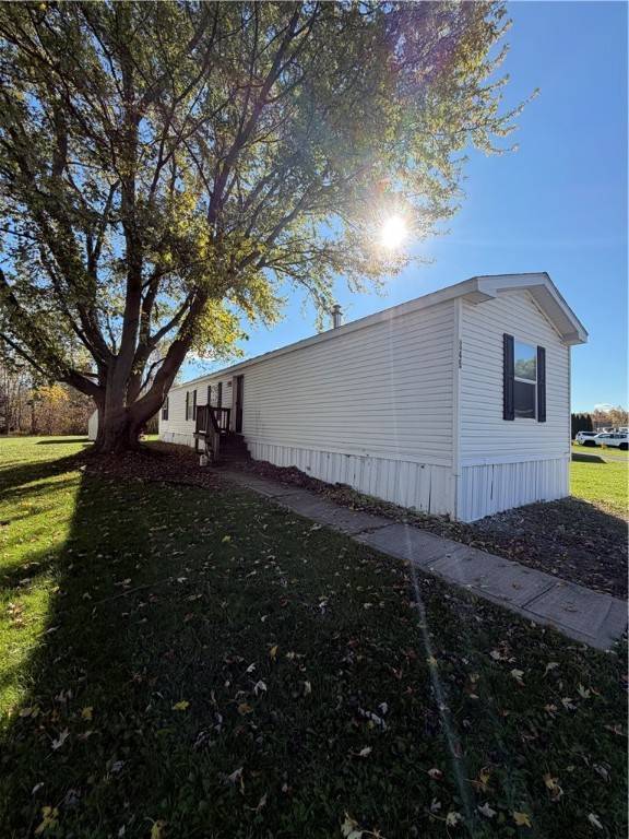 345 Sandy Brook DR, Hamlin, NY 14464