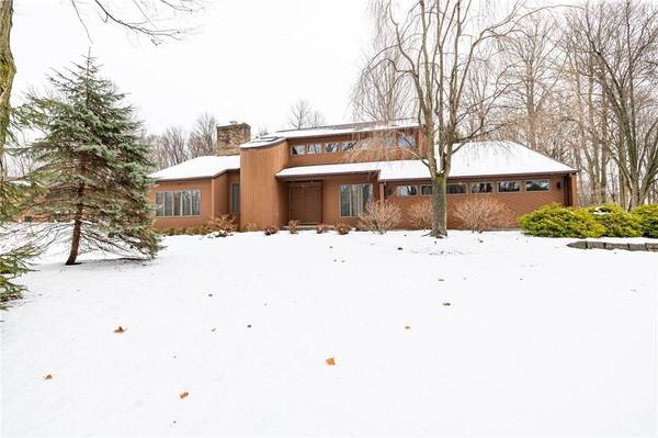 342 Shadowbrook DR, Webster, NY 14580
