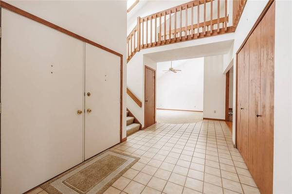 342 Shadowbrook DR, Webster, NY 14580