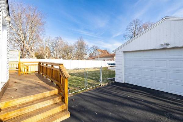 178 Ardella St, Rochester, NY 14606