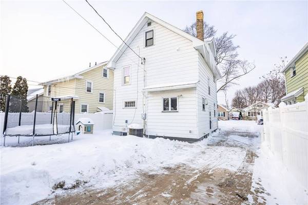 20 Florida Ave, Rochester, NY 14616