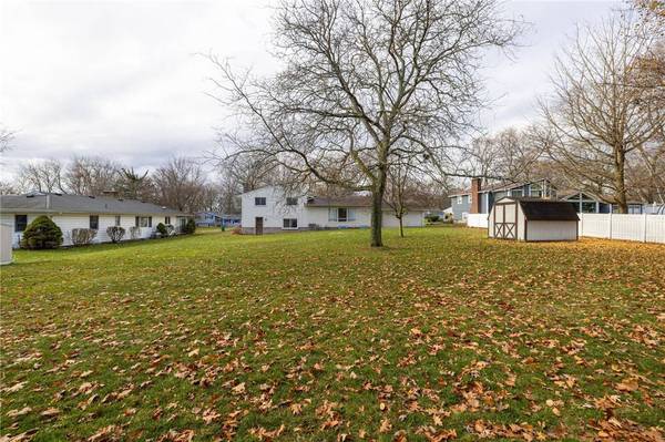 254 Parkview DR, Rochester, NY 14625