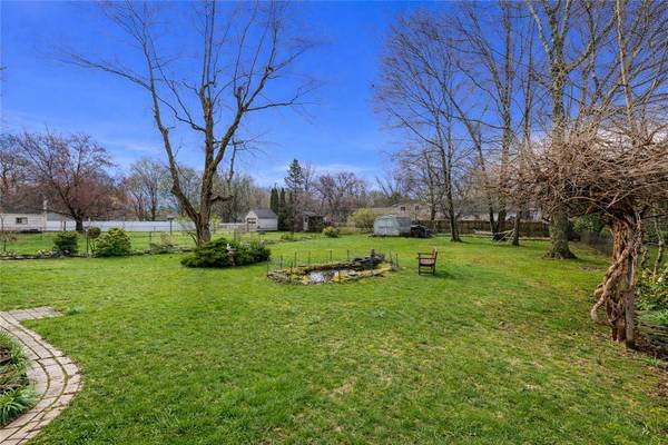 1449 Spencerport RD, Rochester, NY 14606