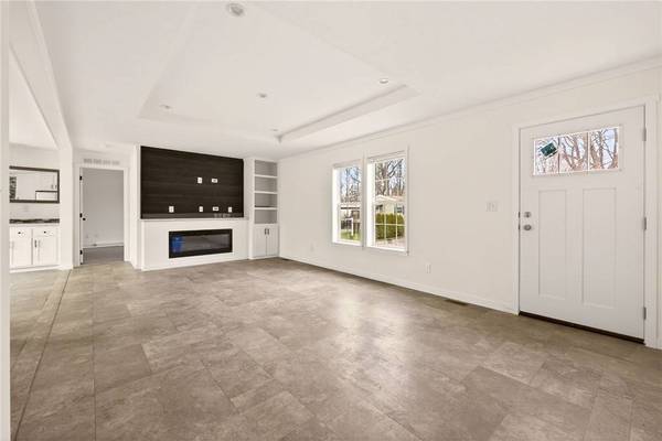 48 Sebastian DR, Rochester, NY 14625