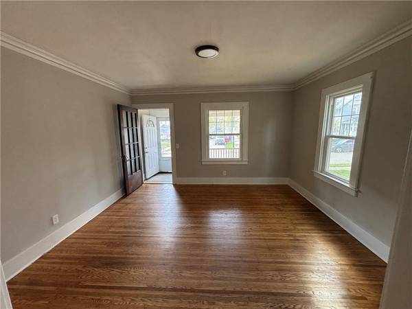 72-74 Mckinley ST, Rochester, NY 14609