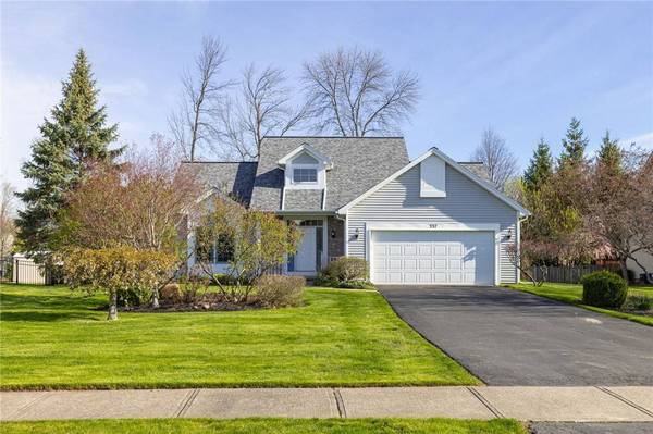 337 Sunny Mill LN, Rochester, NY 14626