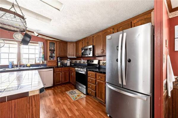 558 Yale Farm RD, Romulus, NY 14541