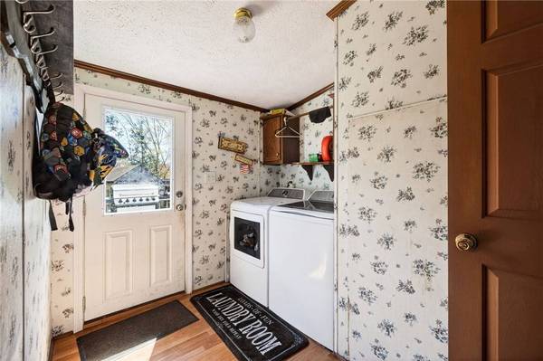 558 Yale Farm RD, Romulus, NY 14541