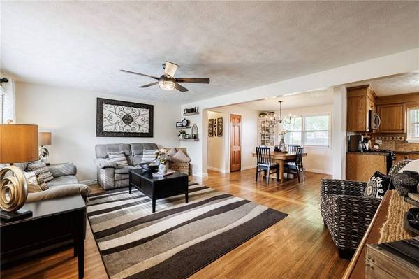 110 Verstreet DR, Rochester, NY 14616