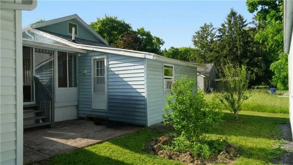 4 Wyvil AVE, Scottsville, NY 14546