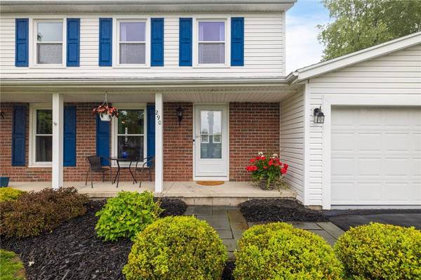 290 Stone Fence RD, Rochester, NY 14626