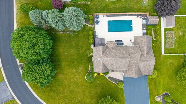 48 Quail LN, Rochester, NY 14624
