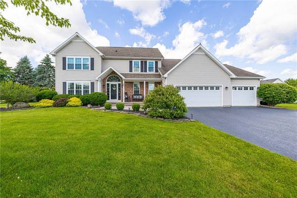48 Quail LN, Rochester, NY 14624