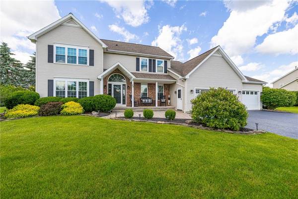 48 Quail LN, Rochester, NY 14624