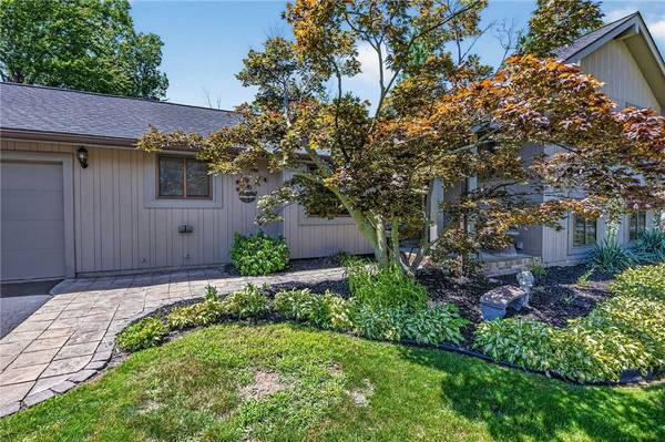 155 Moorland Rd, Rochester, NY 14612