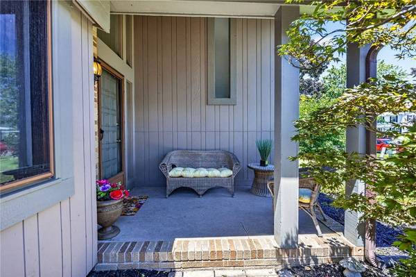 155 Moorland Rd, Rochester, NY 14612