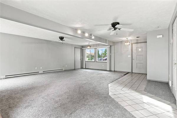 51 Valencia DR, Rochester, NY 14606