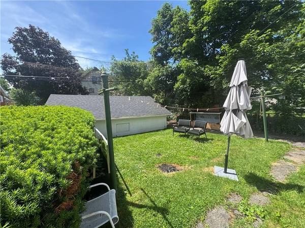 449-451 Clay AVE, Rochester, NY 14613