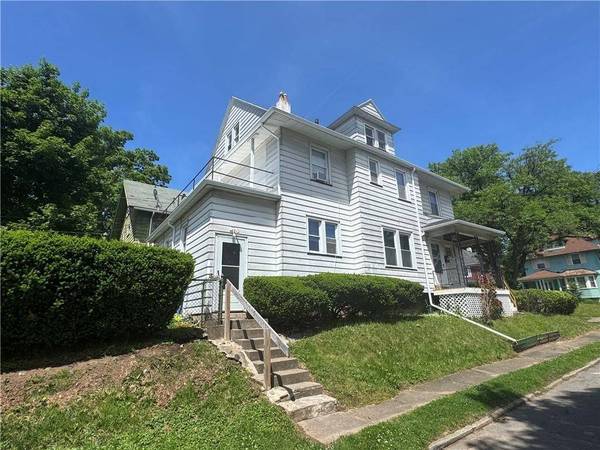 449-451 Clay AVE, Rochester, NY 14613