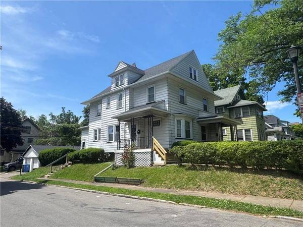 449-451 Clay AVE, Rochester, NY 14613