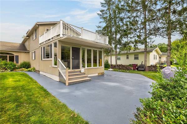 125 Webster RD, Spencerport, NY 14559