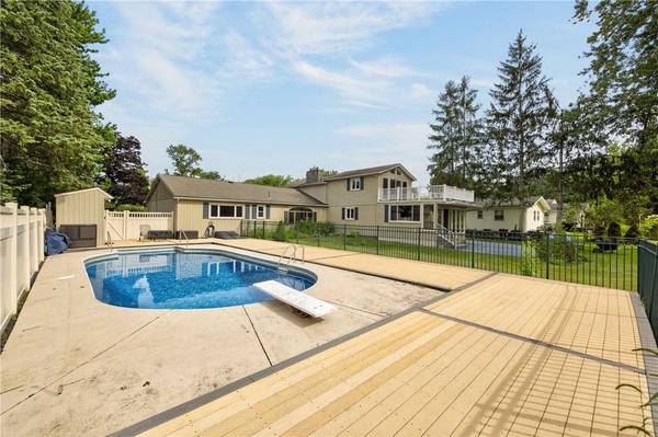125 Webster RD, Spencerport, NY 14559