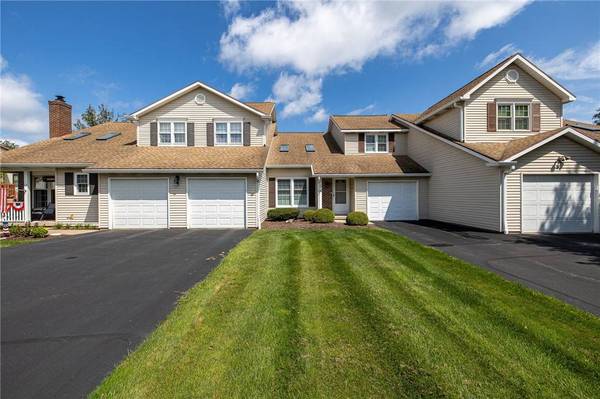 12 Pumpkin Hill, Rochester, NY 14624