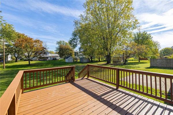 28 Bucky DR, Rochester, NY 14624